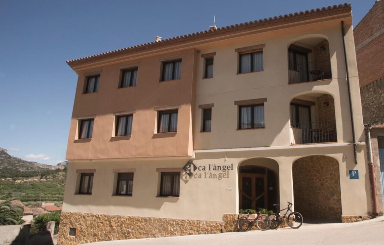 Ca l'Àngel Hotel Pinell de Bray Exterior foto